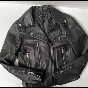 🥳HP 1/14 🎉 Zara • Leather Jacket